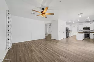 12175 W Chase Ln, Avondale, AZ 85323 - Photo 28