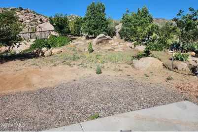 17747 W Westward Drive, Yarnell, AZ 85362 - Photo 2