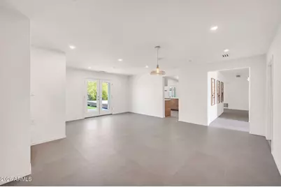 2325 N 64th Street, Scottsdale, AZ 85257 - Photo 10