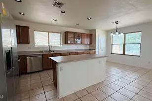 571 E Reflection Pl, Chandler, AZ 85286 - Photo 6