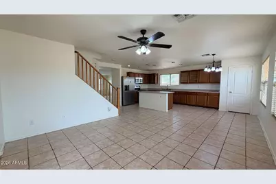 571 E Reflection Place, Chandler, AZ 85286 - Photo 8