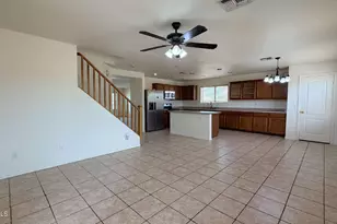 571 E Reflection Pl, Chandler, AZ 85286 - Photo 8