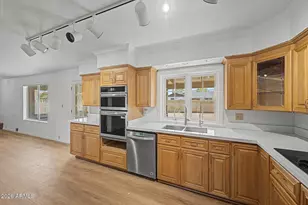 1407 E Gemini Dr, Tempe, AZ 85283 - Photo 14