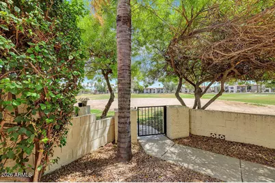 8813 S 51st Street #2, Phoenix, AZ 85044 - Photo 2