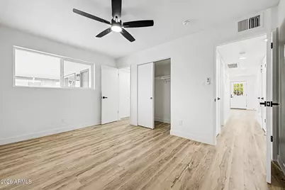 2344 W Cholla Street, Phoenix, AZ 85029 - Photo 12