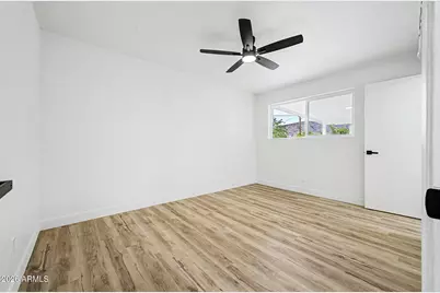 2344 W Cholla Street, Phoenix, AZ 85029 - Photo 10