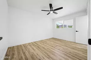 2344 W Cholla St, Phoenix, AZ 85029 - Photo 10