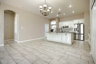 5619 W Frier Drive, Glendale, AZ 85301 - Photo 6