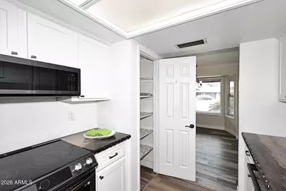 17640 N 1st Place N, Phoenix, AZ 85022 - Photo 12