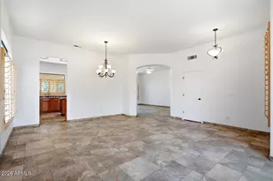 4307 E Williams Dr, Phoenix, AZ 85050 - Photo 10