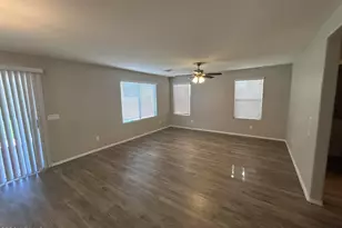 3278 W Yellow Peak Dr, San Tan Valley, AZ 85144 - Photo 2