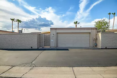 13685 N 108th Drive, Sun City, AZ 85351 - Photo 12