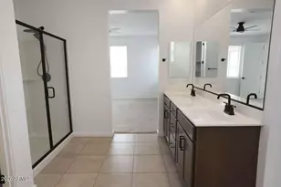 15562 W Hackamore Dr, Surprise, AZ 85387 - Photo 14