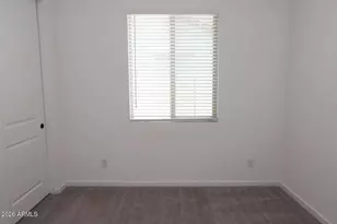 15562 W Hackamore Dr, Surprise, AZ 85387 - Photo 22