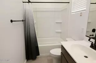 15562 W Hackamore Dr, Surprise, AZ 85387 - Photo 20