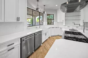 12671 S Honah Lee Ct, Phoenix, AZ 85044 - Photo 28