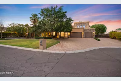 12671 S Honah Lee Court, Phoenix, AZ 85044 - Photo 2