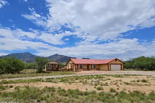 6754 S Jaxel Rd, Hereford, AZ 85615 - Photo 2