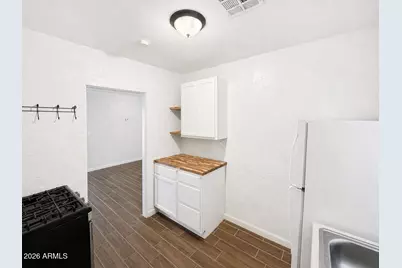 5915 W Palmaire Avenue #B, Glendale, AZ 85301 - Photo 12