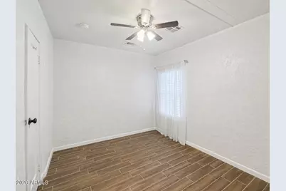 5915 W Palmaire Avenue #B, Glendale, AZ 85301 - Photo 14
