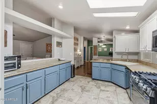 2907 E Sequoia Dr, Phoenix, AZ 85050 - Photo 20