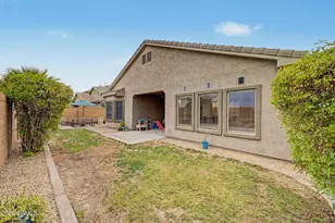 10547 W Desert Star Ln, Peoria, AZ 85382 - Photo 20