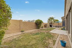 10547 W Desert Star Ln, Peoria, AZ 85382 - Photo 26