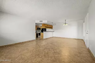 8802 North 8th St, Phoenix, AZ 85020 - Photo 6