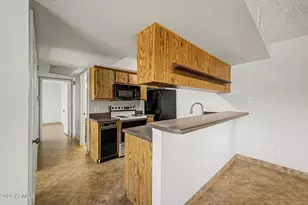 8802 North 8th St, Phoenix, AZ 85020 - Photo 8