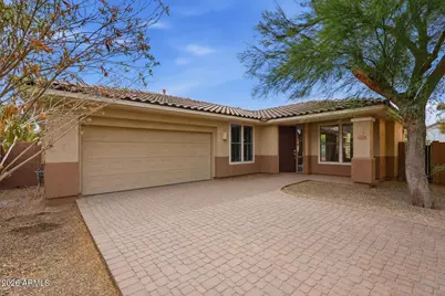 13557 W Cypress Street, Goodyear, AZ 85395 - Photo 1