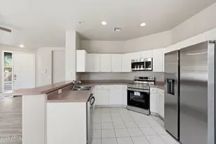 13557 W Cypress St, Goodyear, AZ 85395 - Photo 2