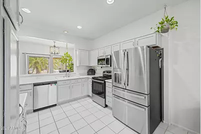 15612 W Grand Creek Lane, Surprise, AZ 85374 - Photo 16