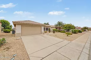 15612 W Grand Creek Ln, Surprise, AZ 85374 - Photo 8