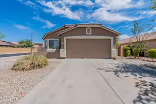 24866 W Huntington Dr, Buckeye, AZ 85326 - Photo 2