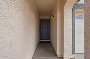 1491 E Lakeview Dr, San Tan Valley, AZ 85143 - Photo 4
