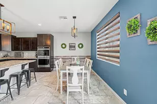 18639 W Via Montoya Dr, Surprise, AZ 85387 - Photo 12