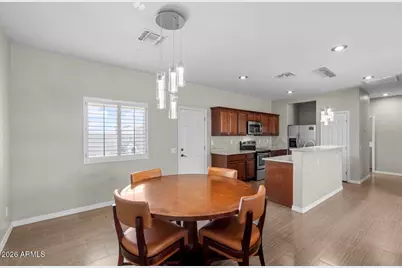 13139 W Tuckey Lane, Glendale, AZ 85307 - Photo 12