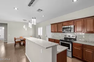 13139 W Tuckey Ln, Glendale, AZ 85307 - Photo 6