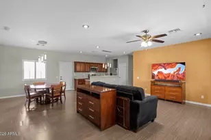 13139 W Tuckey Ln, Glendale, AZ 85307 - Photo 10