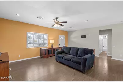13139 W Tuckey Lane, Glendale, AZ 85307 - Photo 4