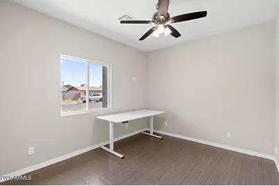13139 W Tuckey Lane, Glendale, AZ 85307 - Photo 14