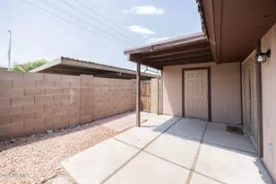922 S Acapulco Ln, Tempe, AZ 85281 - Photo 18