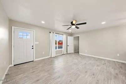 5534 N 31st Drive, Phoenix, AZ 85017 - Photo 4