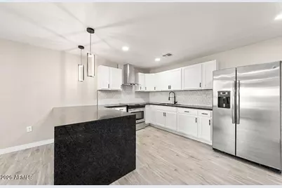 5534 N 31st Drive, Phoenix, AZ 85017 - Photo 2