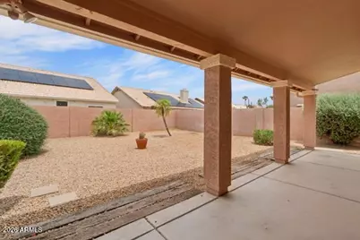 13364 W Wilshire Drive, Goodyear, AZ 85395 - Photo 28