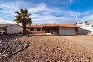 10501 W Loma Ln, Peoria, AZ 85345 - Photo 1