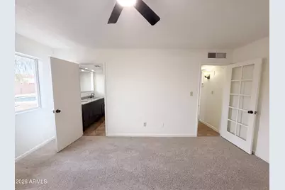 10501 W Loma Lane, Peoria, AZ 85345 - Photo 4