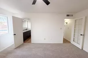 10501 W Loma Ln, Peoria, AZ 85345 - Photo 4