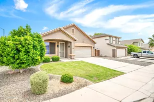 12698 W Flower St, Avondale, AZ 85392 - Photo 2