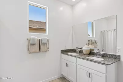 1561 E Currier Drive E, Casa Grande, AZ 85122 - Photo 18
